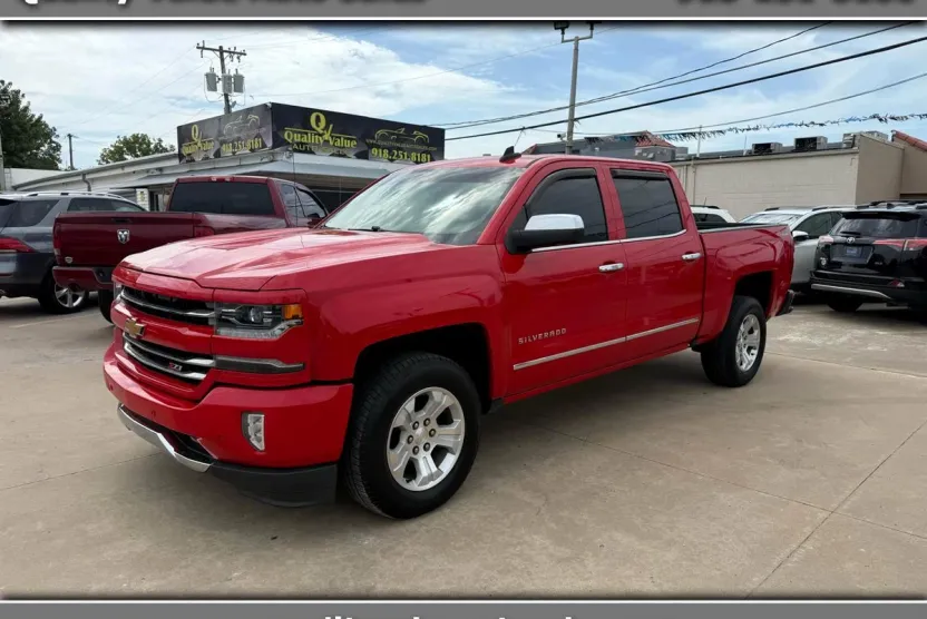 2017 Chevrolet Silverado 1500 LTZ photo 1