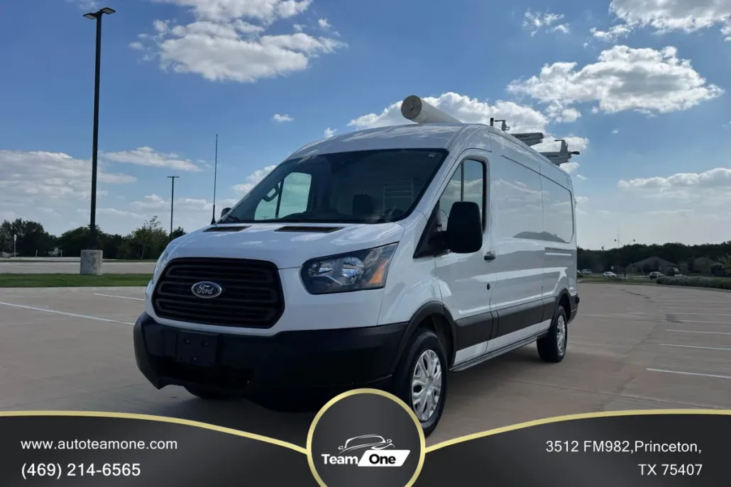 2019 Ford Transit Van photo 1