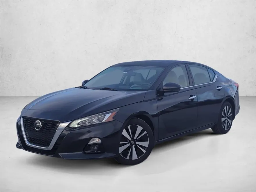 2019 Nissan Altima 2.5 SV photo 1