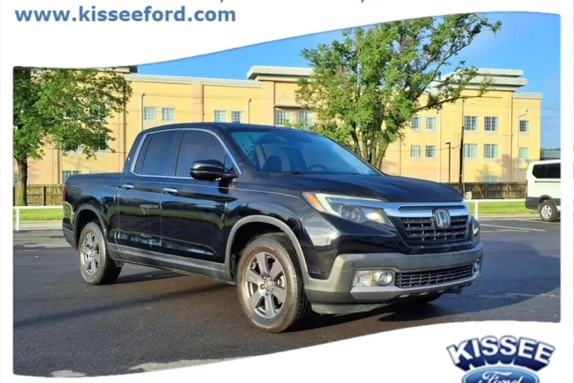 2020 Honda Ridgeline RTL-E photo 1