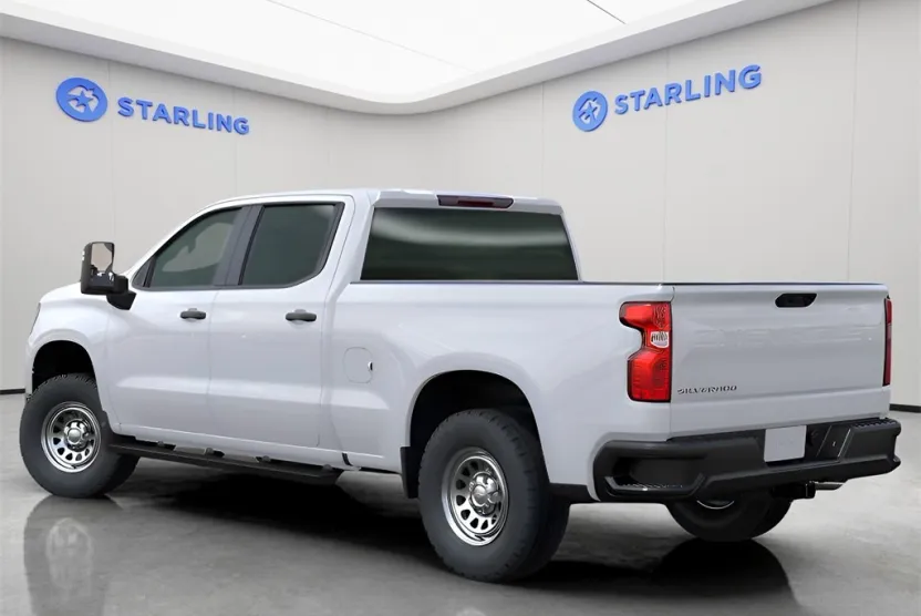 2025 Chevrolet Silverado 1500 photo 1