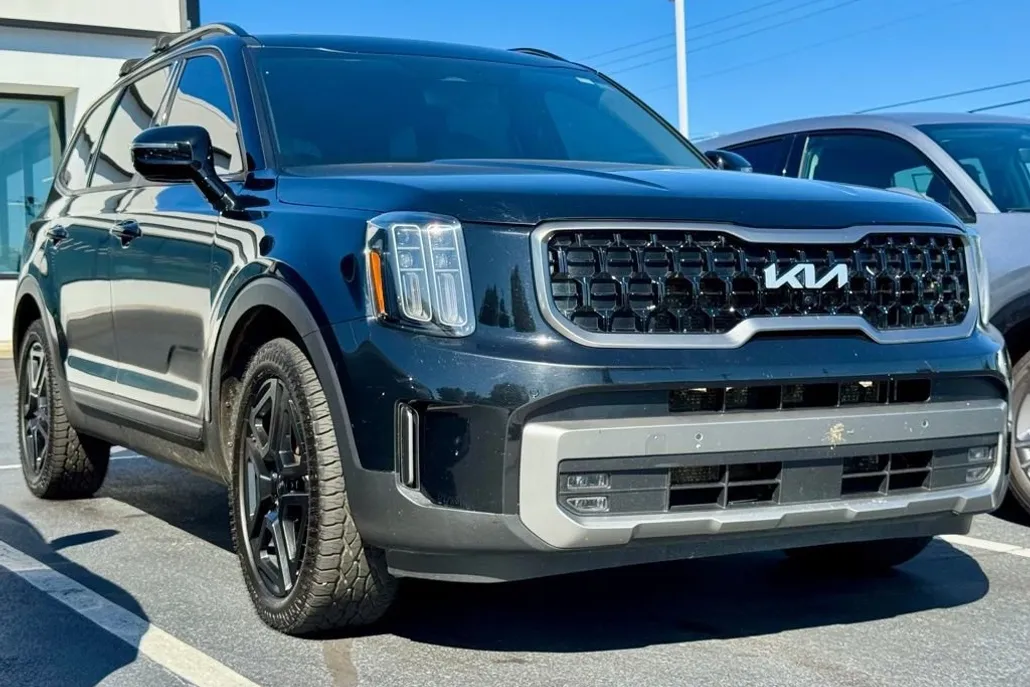 2023 Kia Telluride X-Line photo 1