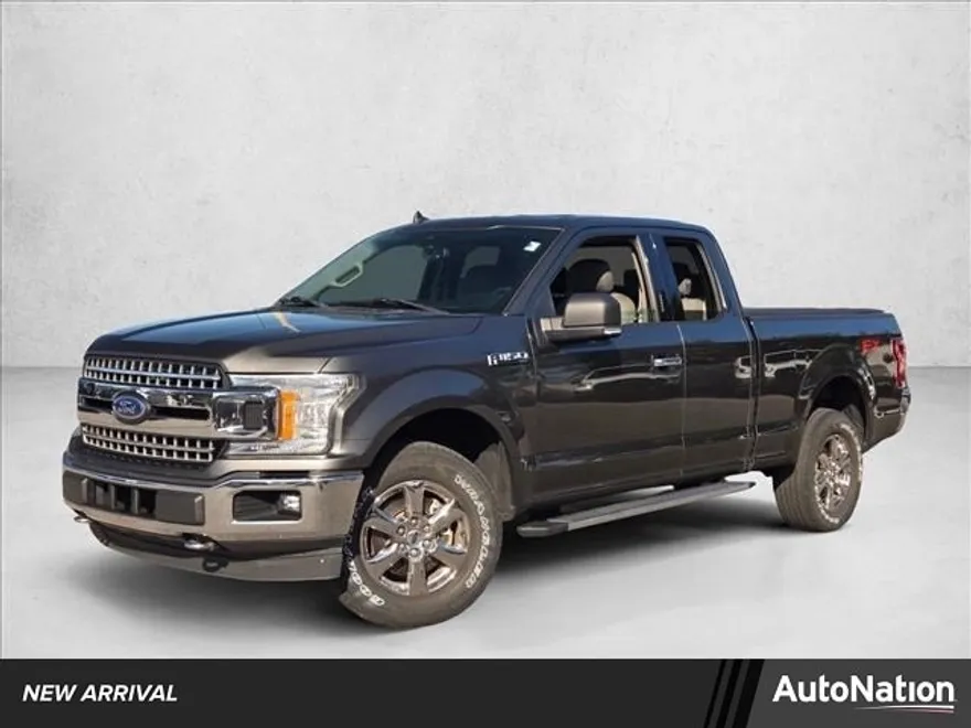 2019 Ford F-150 XLT photo 1