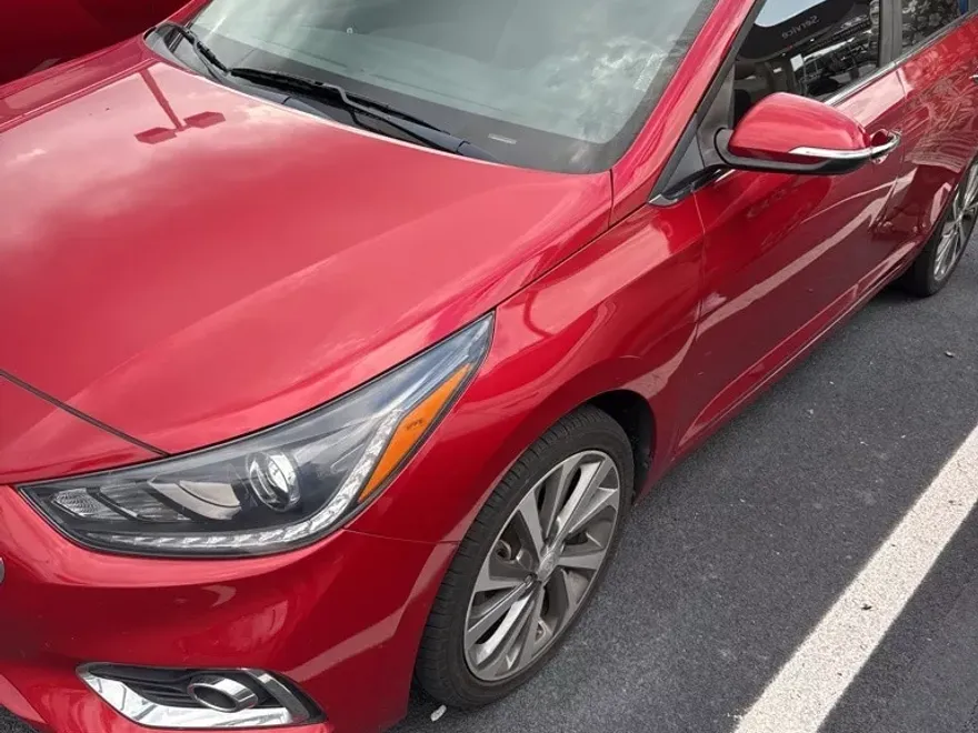 2018 Hyundai Accent Limited photo 1