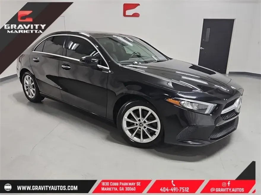 2020 Mercedes Benz A 220 photo 1
