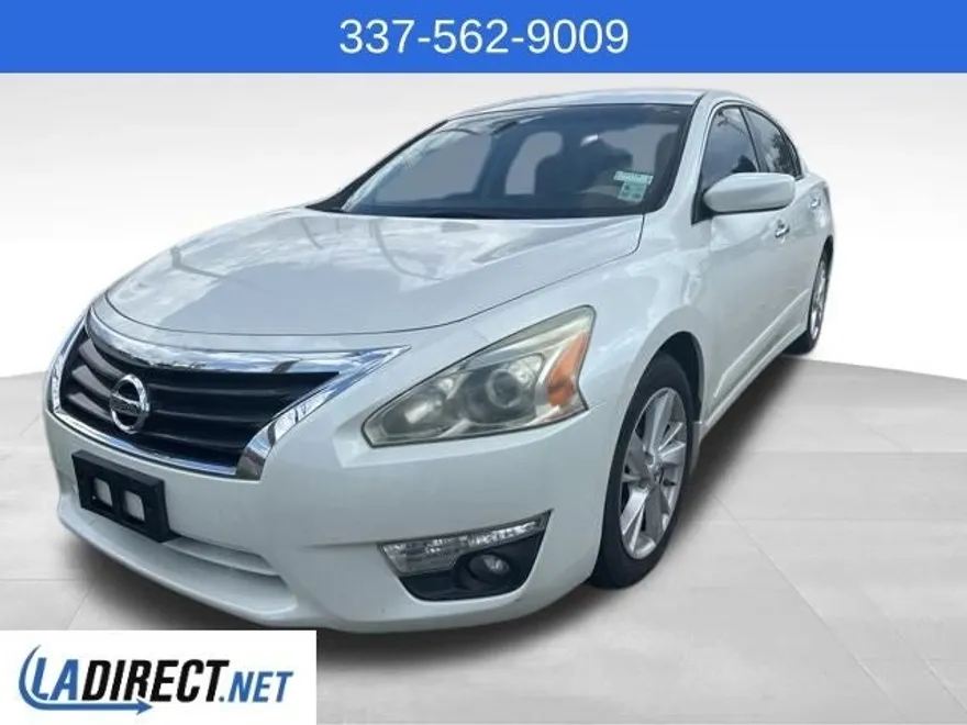 2015 Nissan Altima 2.5 SV photo 1
