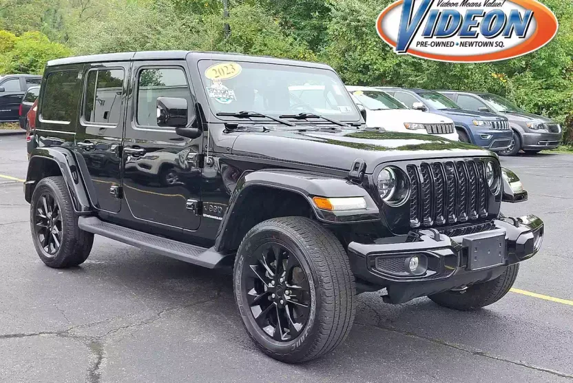 2023 Jeep Wrangler High Altitude photo 1
