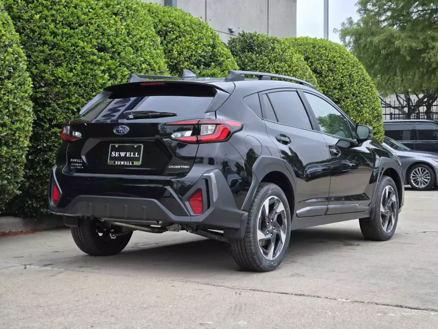 2025 Subaru Crosstrek Limited photo 1