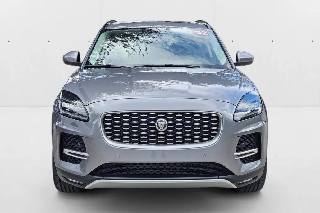 2022 Jaguar E-PACE P250 SE photo 1