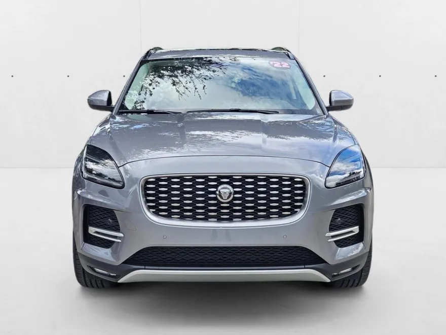 2022 Jaguar E-PACE P250 SE photo 1