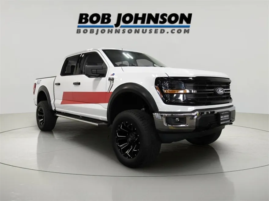 2024 Ford F-150 XLT photo 1