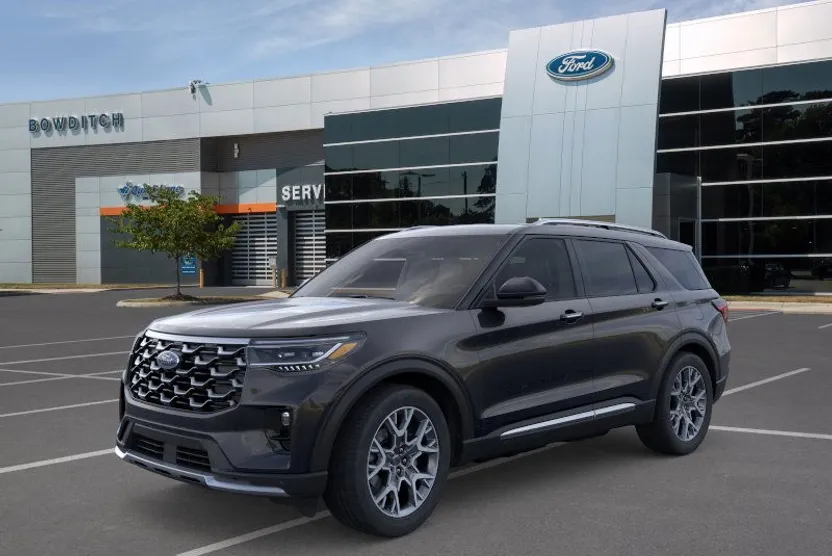 2025 Ford Explorer Platinum photo 1