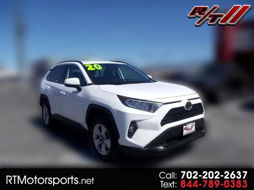 2020 Toyota RAV4 XLE photo 1