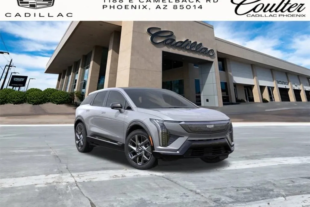 2025 Cadillac Optiq Luxury photo 1