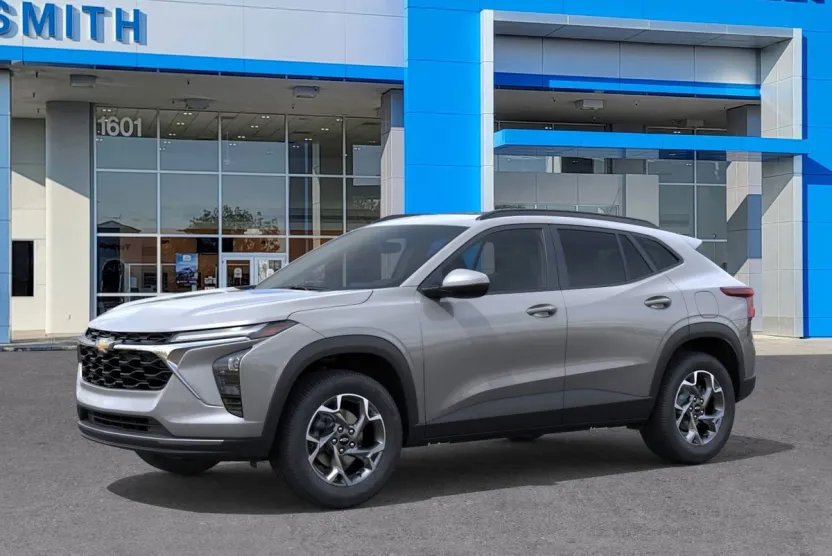 2026 Chevrolet Trax LT photo 1