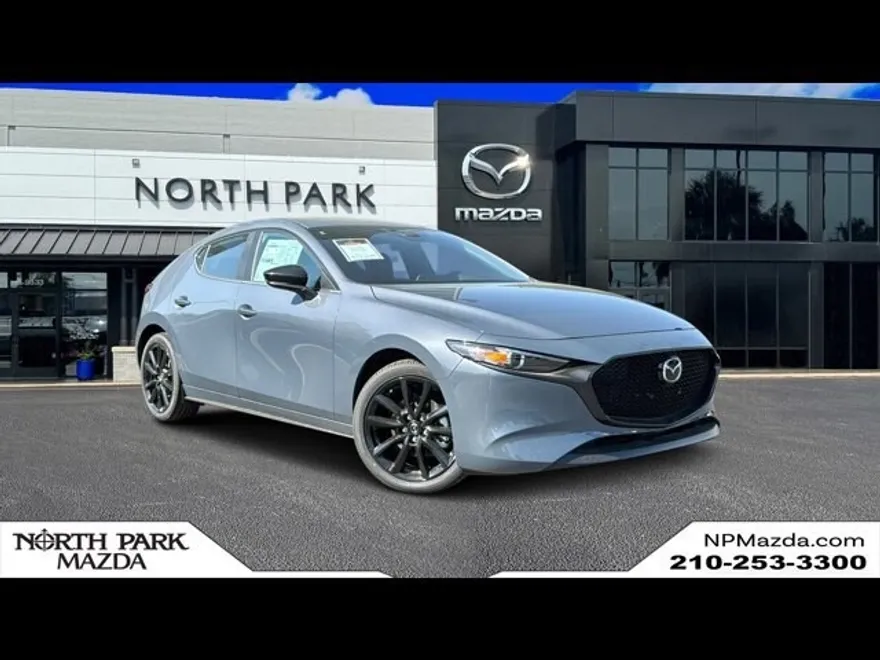 2025 Mazda Mazda3 Hatchback 2.5 s Carbon photo 1