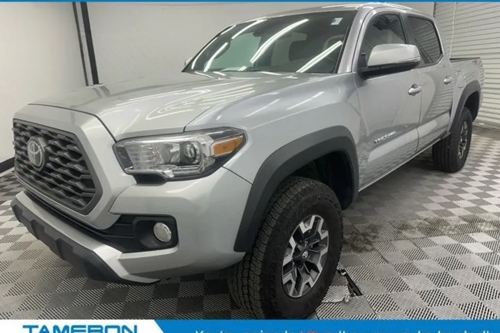 2023 Toyota Tacoma 4x4 TRD photo 1