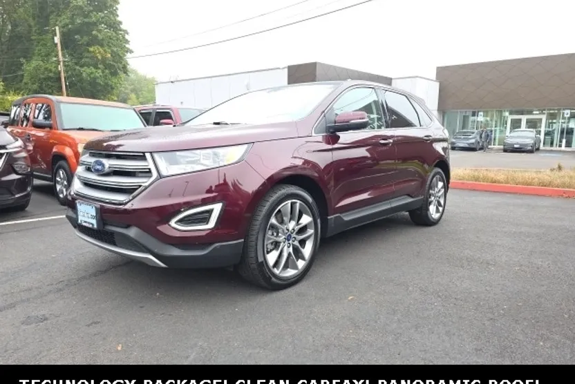 2018 Ford Edge Titanium photo 1