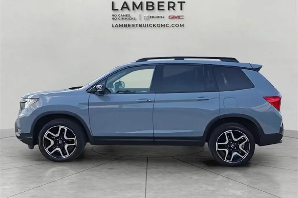 2023 Honda Passport Elite photo 1