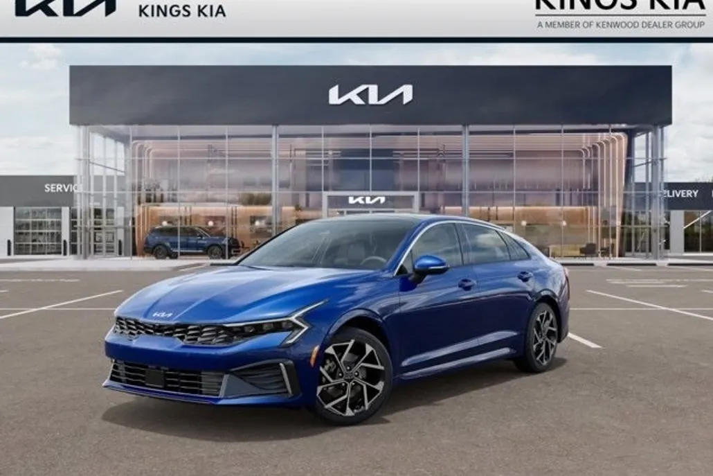 2025 Kia K5 EX photo 1