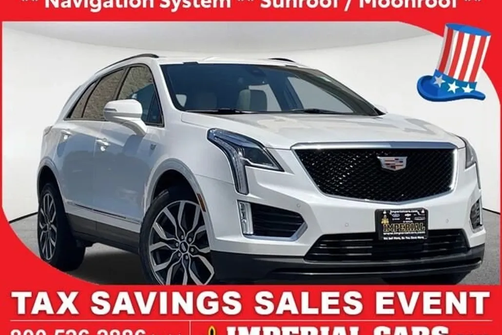 2021 Cadillac XT5 Sport photo 1