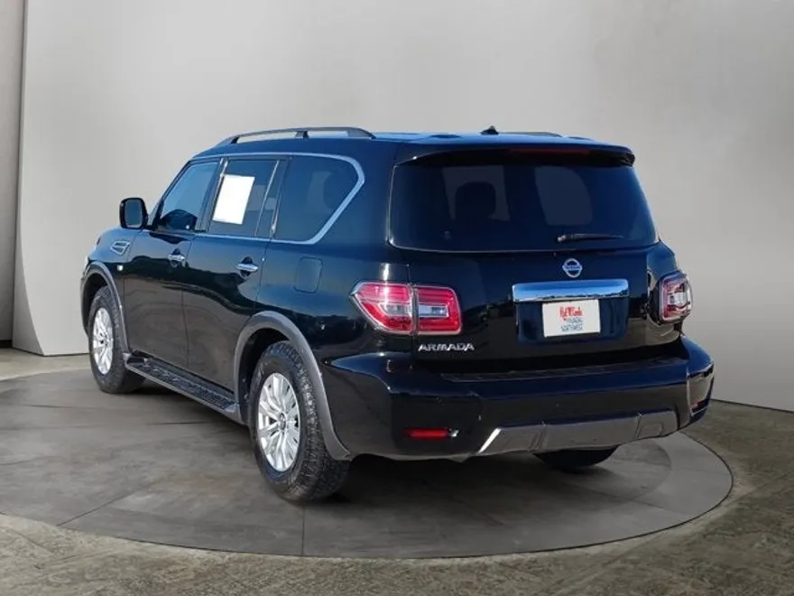 2020 Nissan Armada SV photo 1