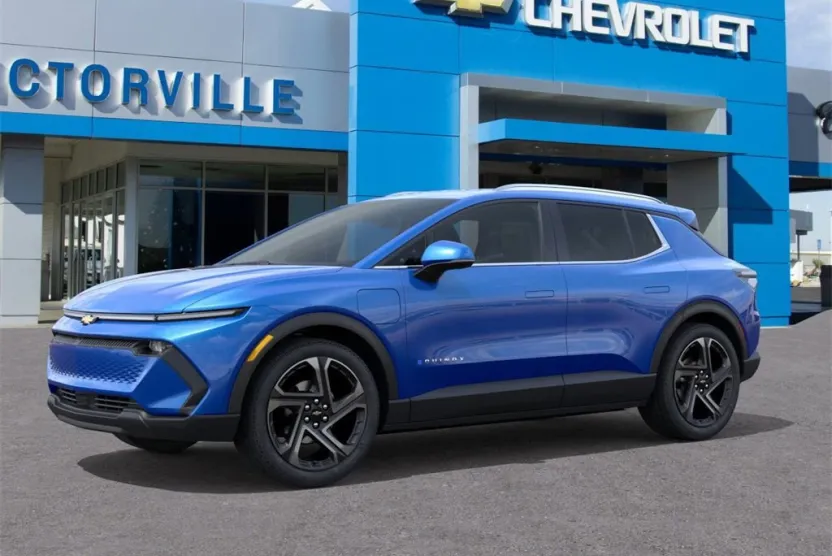 2026 Chevrolet Equinox LT photo 1