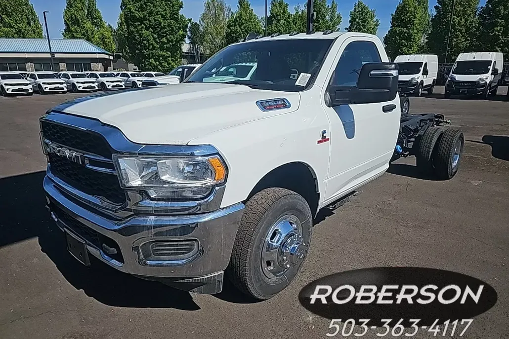 2024 Ram 3500 Tradesman photo 1