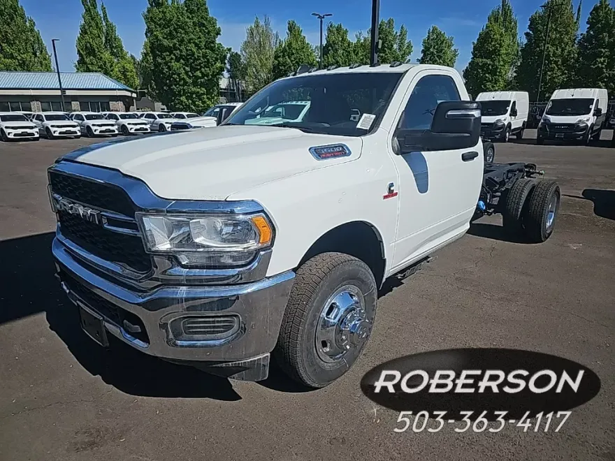 2024 Ram 3500 Tradesman photo 1