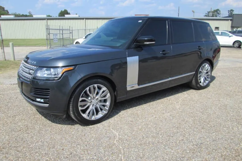 2016 Land Rover Range Rover Supercharged LWB photo 1