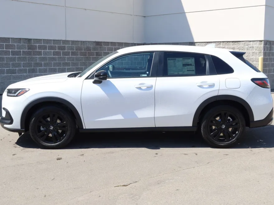 2026 Honda HR-V Sport photo 1