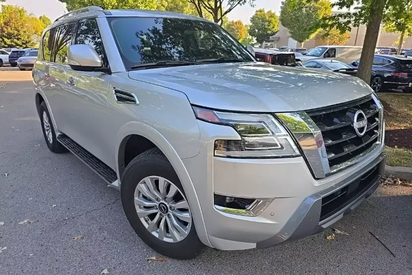 2024 Nissan Armada SV photo 1