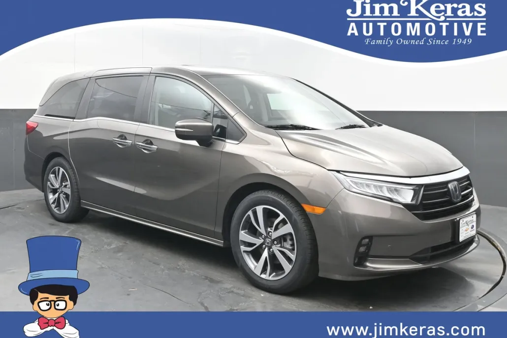 2023 Honda Odyssey Touring photo 1