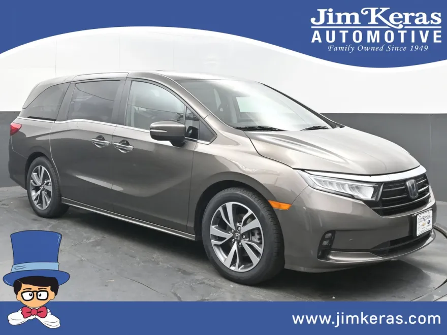 2023 Honda Odyssey Touring photo 1