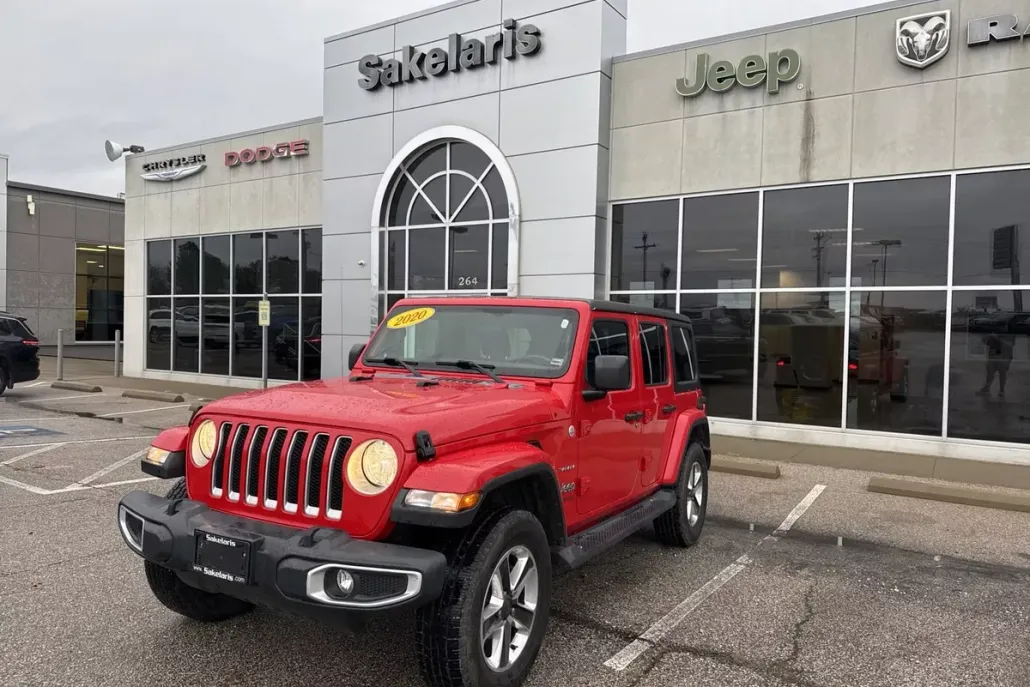 2020 Jeep Wrangler Unlimited Sahara photo 1