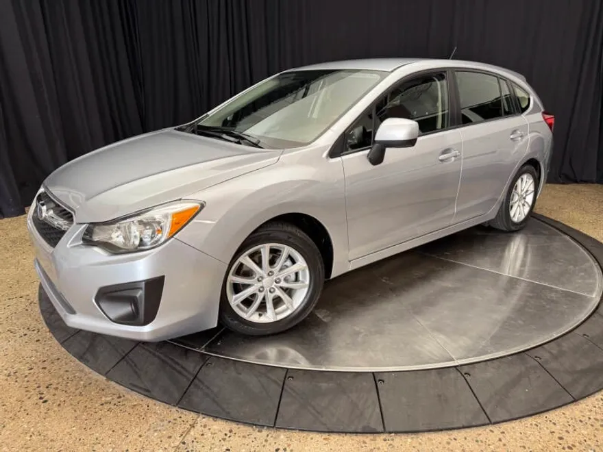 2013 Subaru Impreza 2.0i Premium photo 1