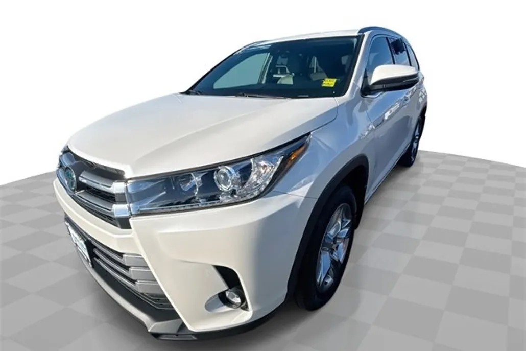 2019 Toyota Highlander Hybrid Limited photo 1