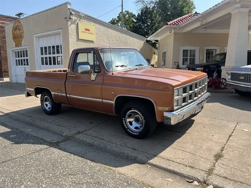 1981 Gmc C/K Pickup photo 1