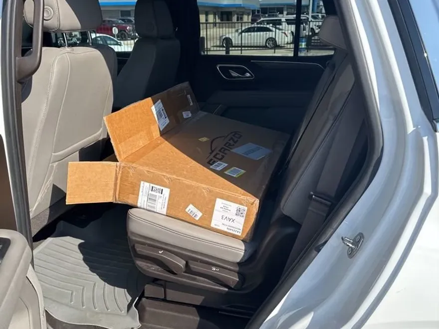 2021 Gmc Yukon SLT photo 1
