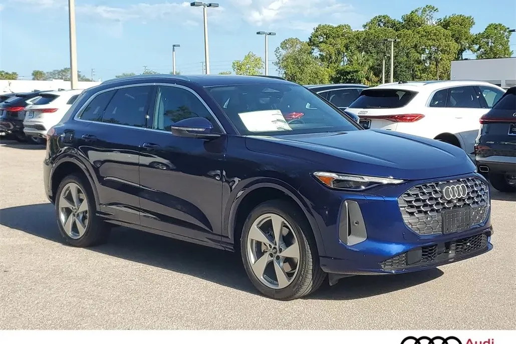 2025 Audi Q5 2.0T Premium Plus photo 1