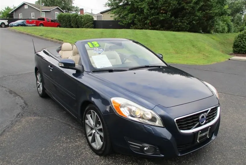 2013 Volvo C70 T5 photo 1