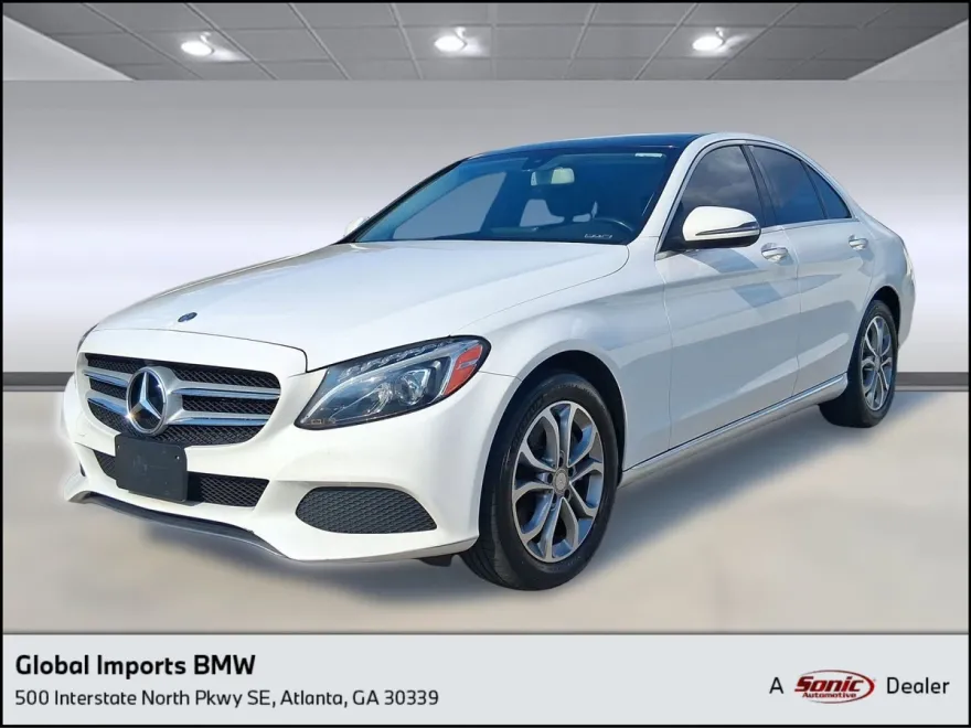 2016 Mercedes Benz C 300 4MATIC Sedan photo 1