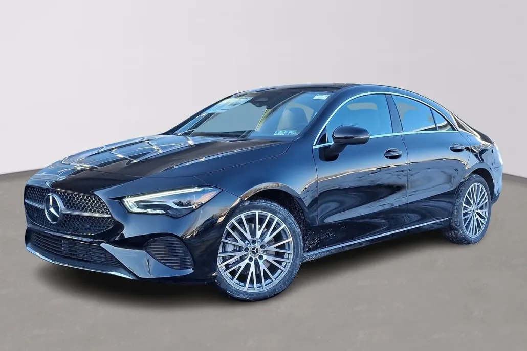2025 Mercedes Benz CLA 250 4MATIC photo 1