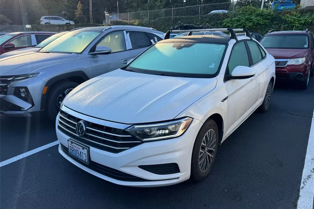 2019 Volkswagen Jetta SEL photo 1