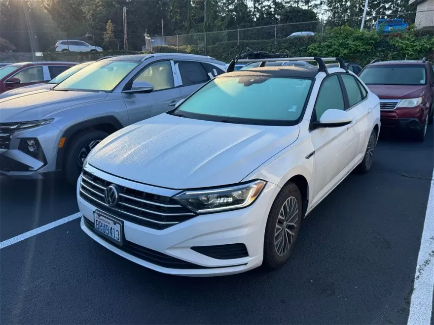 2019 Volkswagen Jetta SEL photo 1