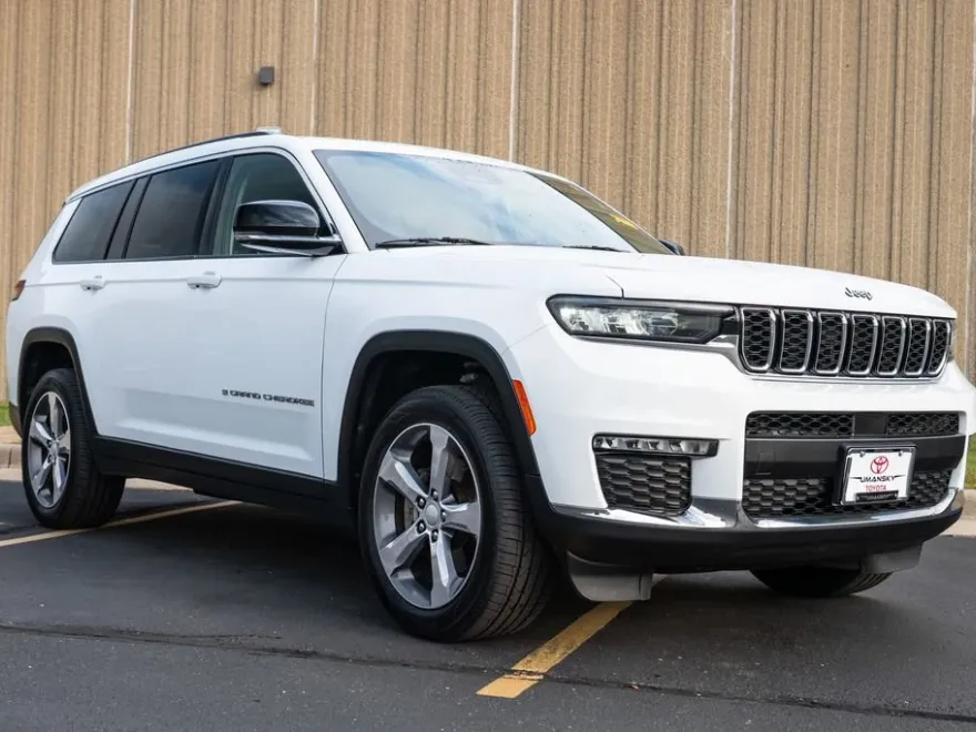 2021 Jeep Grand Cherokee Limited photo 1