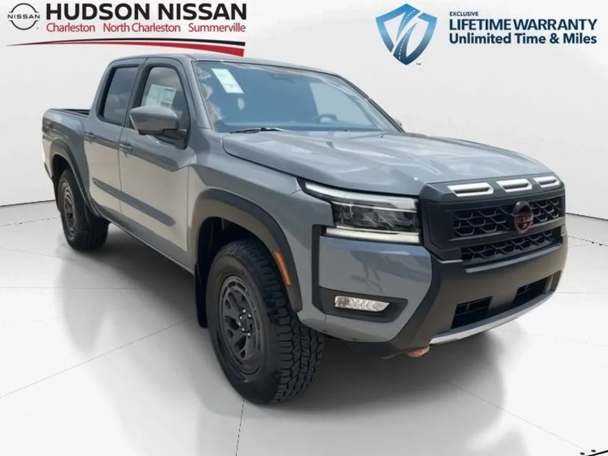 2025 Nissan Frontier PRO-4X photo 1