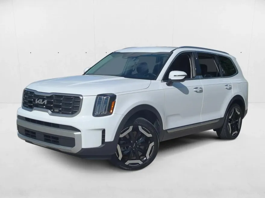 2024 Kia Telluride S photo 1