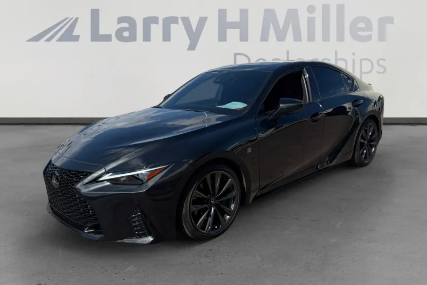 2023 Lexus IS 350 F SPORT photo 1