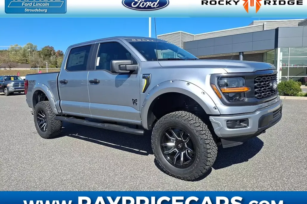 2025 Ford F-150 STX photo 1